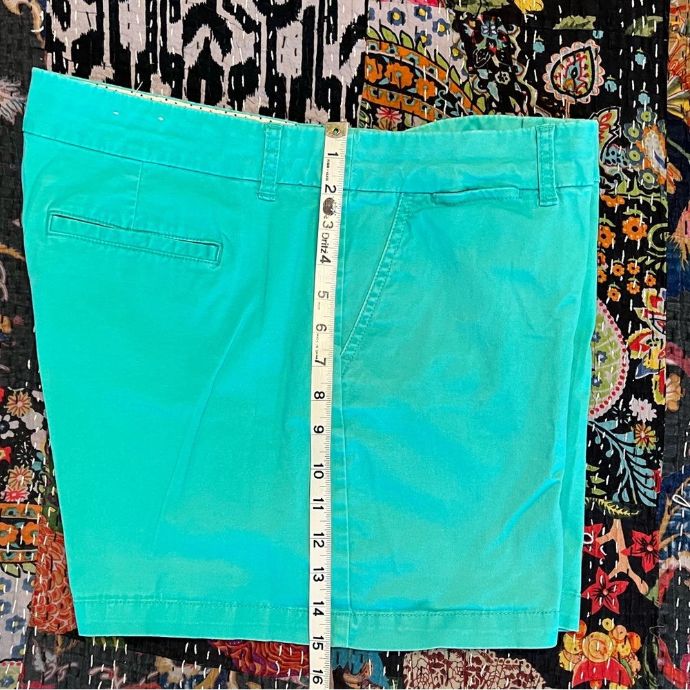 Crown & Ivy turquoise shorts
